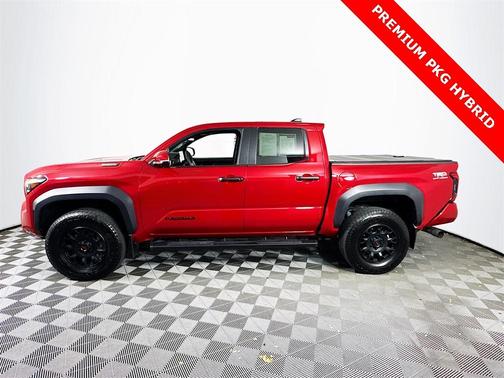 2024 Toyota Tacoma Hybrid TRD