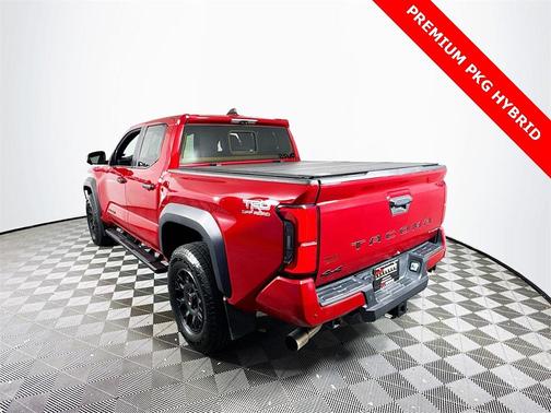 2024 Toyota Tacoma Hybrid TRD