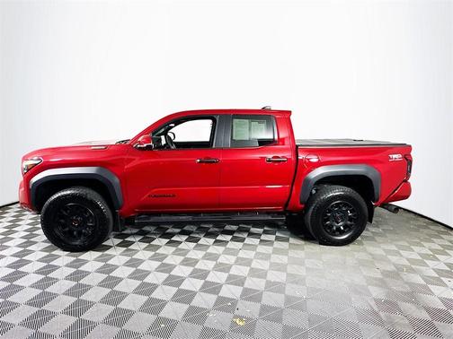 2024 Toyota Tacoma Hybrid TRD