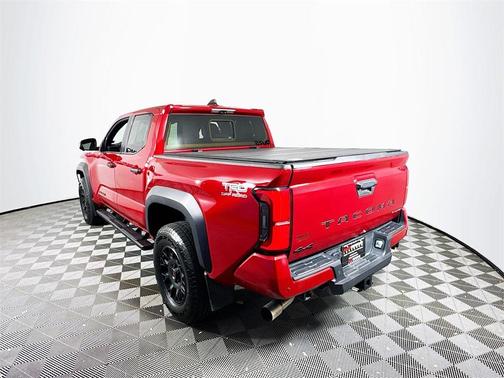 2024 Toyota Tacoma Hybrid TRD