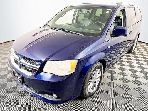 True Blue Pearlcoat 2014 Dodge Grand Caravan SXT