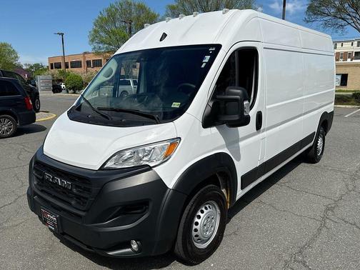 Bright White Clearcoat 2025 RAM ProMaster 2500 High Roof