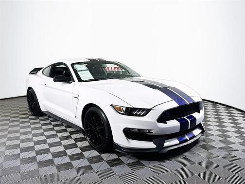 2020 Ford Shelby GT350 Base