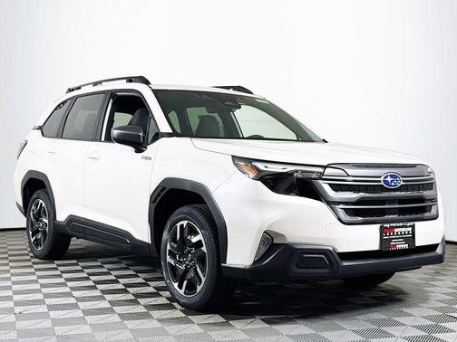 White Pearl 2026 Subaru Forester Premium