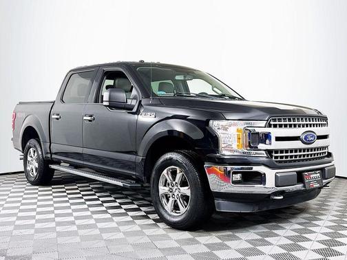 Shadow Black 2018 Ford F-150 XLT