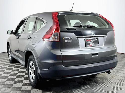 Urban Titanium Metallic(Gray) 2014 Honda CR-V LX