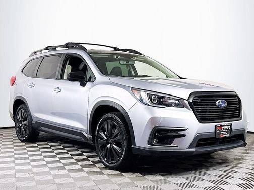 Ice Silver Metallic 2022 Subaru Ascent Onyx Edition