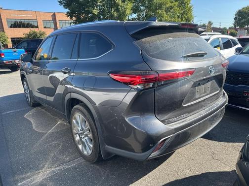 2021 Toyota Highlander Hybrid Limited