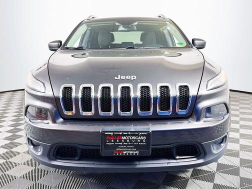 Granite Crystal Clearcoat Metallic 2016 Jeep Cherokee Latitude