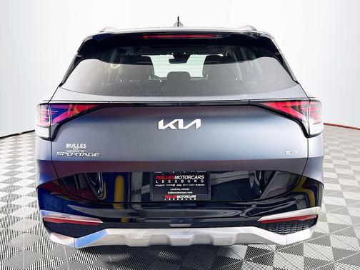 Shadow 2023 Kia Sportage Hybrid SX-Prestige