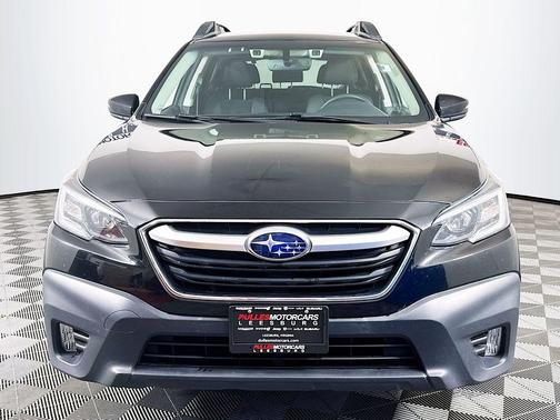 Crystal Black Silica 2021 Subaru Outback Premium