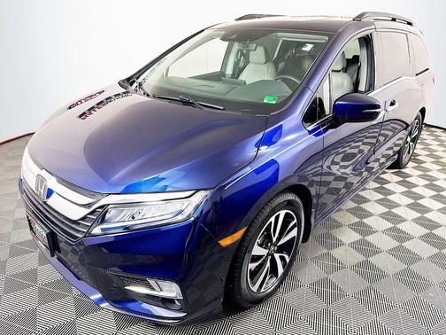 Obsidian Blue Pearl 2018 Honda Odyssey Elite