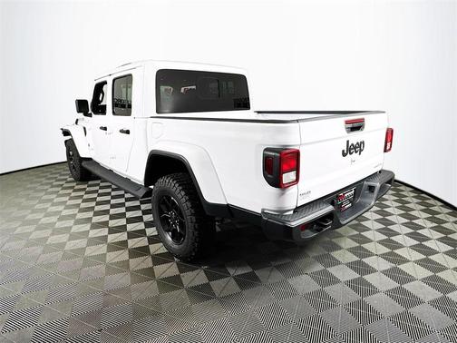 2025 Jeep Gladiator Sport