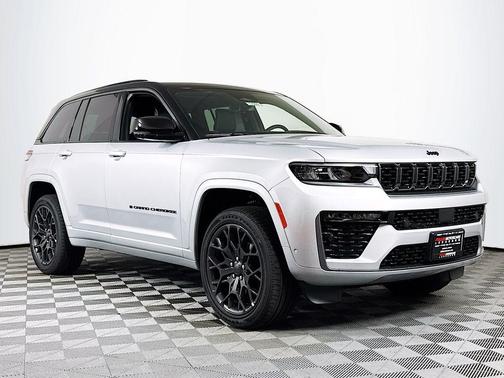 Silver 2026 Jeep Grand Cherokee Summit