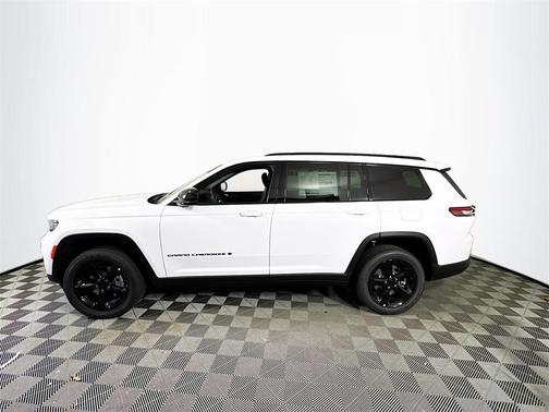 2025 Jeep Grand Cherokee L Laredo