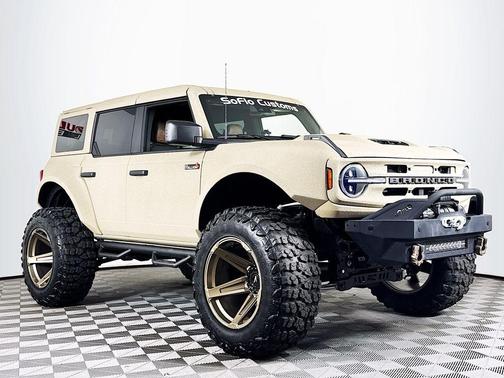 Iconic Silver Metallic 2024 Ford Bronco Big Bend