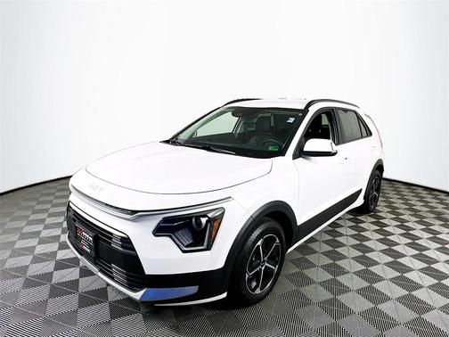 2025 Kia Niro EX