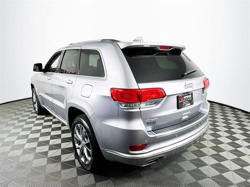 2020 Jeep Grand Cherokee Summit