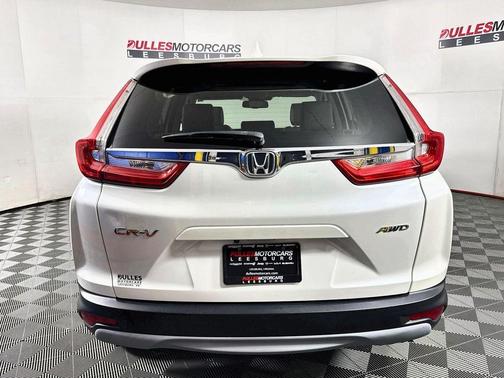 White Diamond Pearl 2018 Honda CR-V EX-L