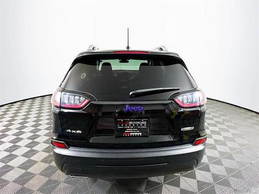 2020 Jeep Cherokee Latitude