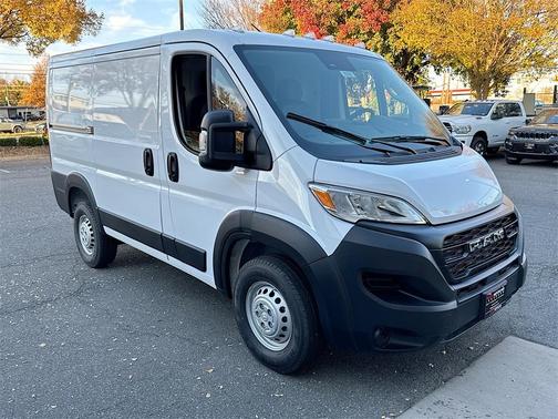 2026 RAM ProMaster 1500 Low Roof