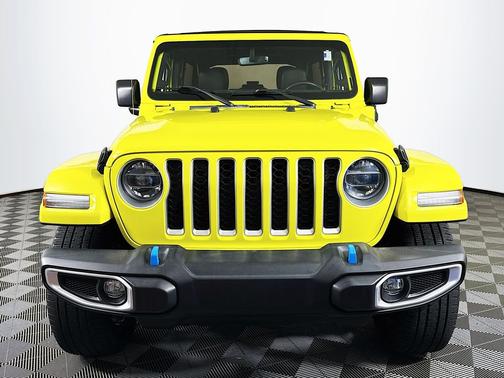High Velocity Clear-Coat(Yellow)) 2022 Jeep Wrangler Unlimited Sahara 4XE