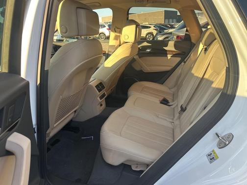 2019 Audi Q5 2.0T Premium