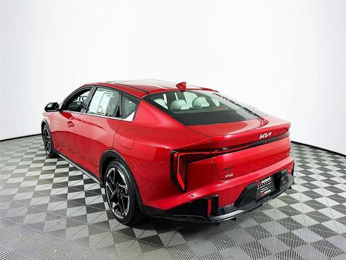 2025 Kia K4 GT-Line