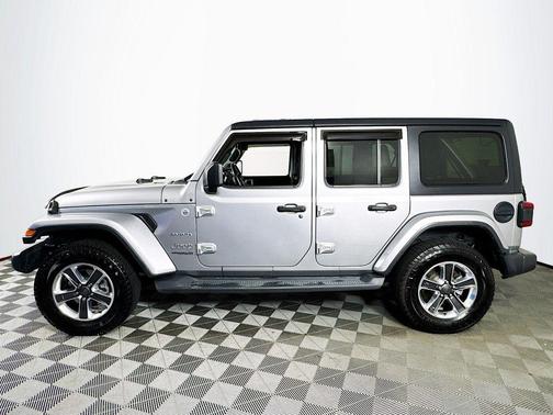 Billet Silver Clearcoat Metallic 2018 Jeep Wrangler Unlimited Sahara