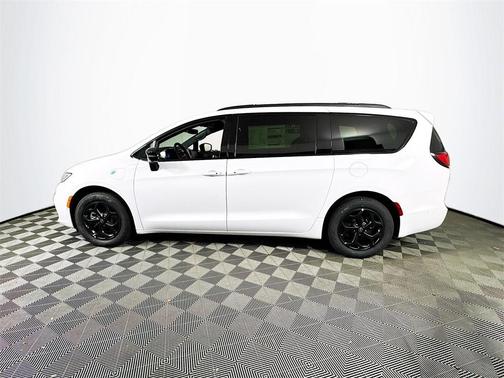 2025 Chrysler Pacifica Hybrid Select