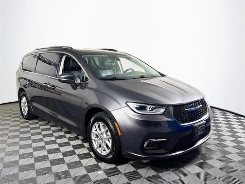 2021 Chrysler Pacifica Touring-L