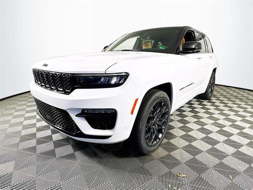 2025 Jeep Grand Cherokee Summit