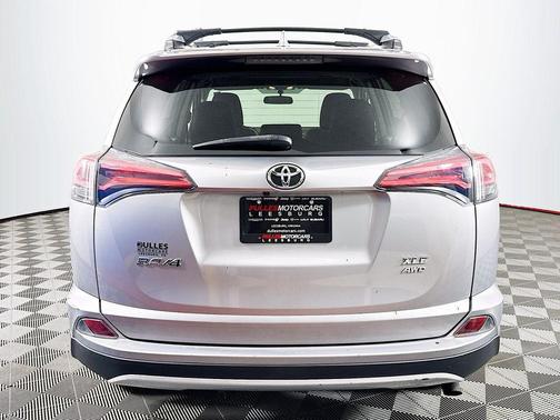 Silver Sky Metallic 2016 Toyota RAV4 XLE