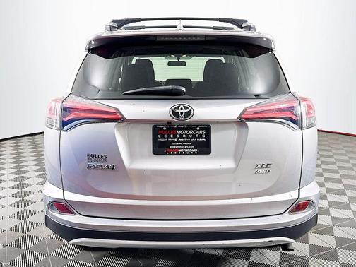 Silver Sky Metallic 2016 Toyota RAV4 XLE