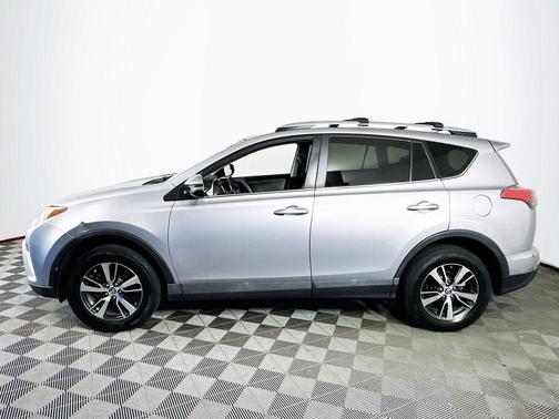 Silver Sky Metallic 2016 Toyota RAV4 XLE