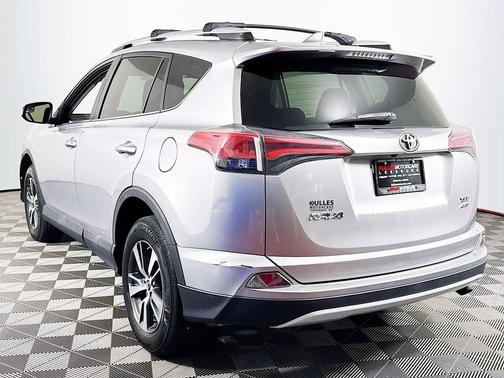 Silver Sky Metallic 2016 Toyota RAV4 XLE