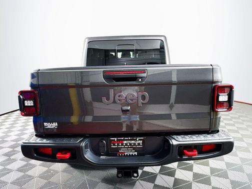 Granite Crystal Clearcoat Metallic 2026 Jeep Gladiator Rubicon