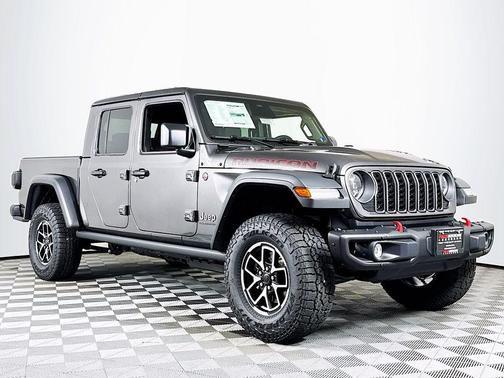 Granite Crystal Clearcoat Metallic 2026 Jeep Gladiator Rubicon
