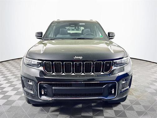 2025 Jeep Grand Cherokee Overland