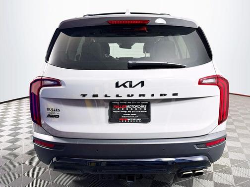 Wolf Gray 2022 Kia Telluride SX