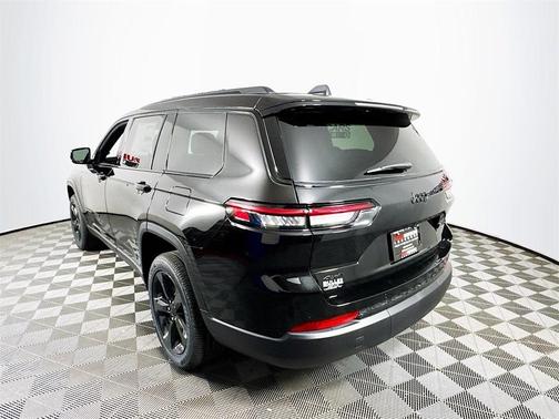 2025 Jeep Grand Cherokee L Laredo