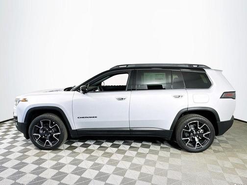 2026 Jeep Cherokee Overland