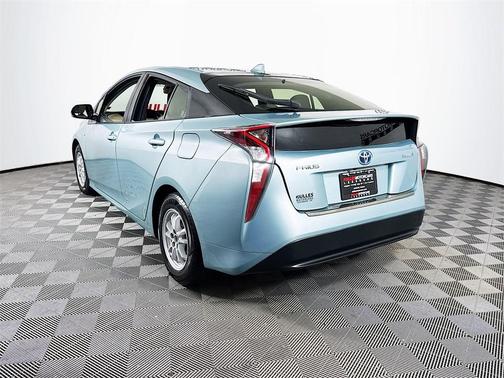 2016 Toyota Prius Three