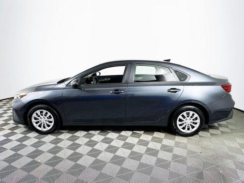 Gravity Gray 2024 Kia Forte LX