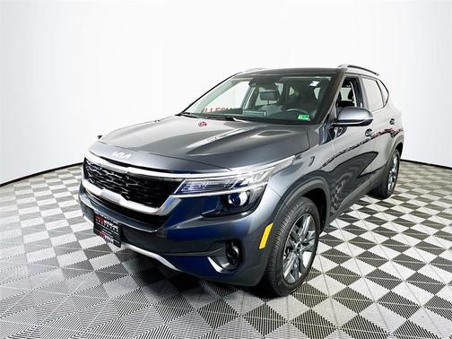 2023 Kia Seltos S