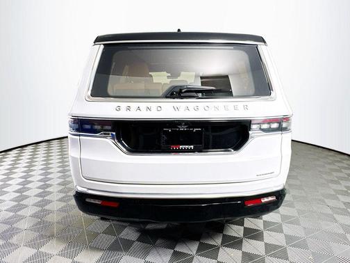 2024 Jeep Grand Wagoneer Series III