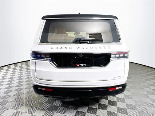 2024 Jeep Grand Wagoneer Series III