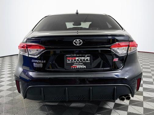 Midnight Black Metallic 2023 Toyota Corolla SE