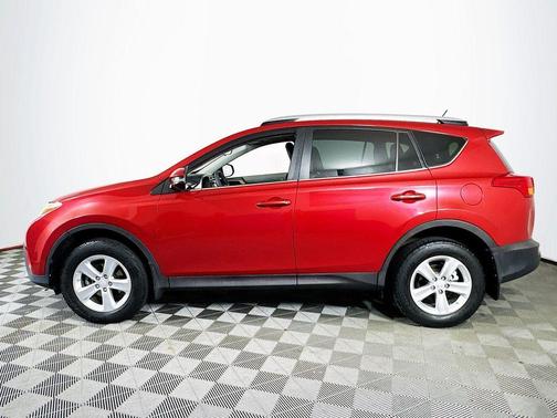 Barcelona Red Metallic 2013 Toyota RAV4 XLE