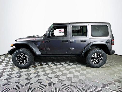 Granite Crystal Clearcoat Metallic 2026 Jeep Wrangler Rubicon